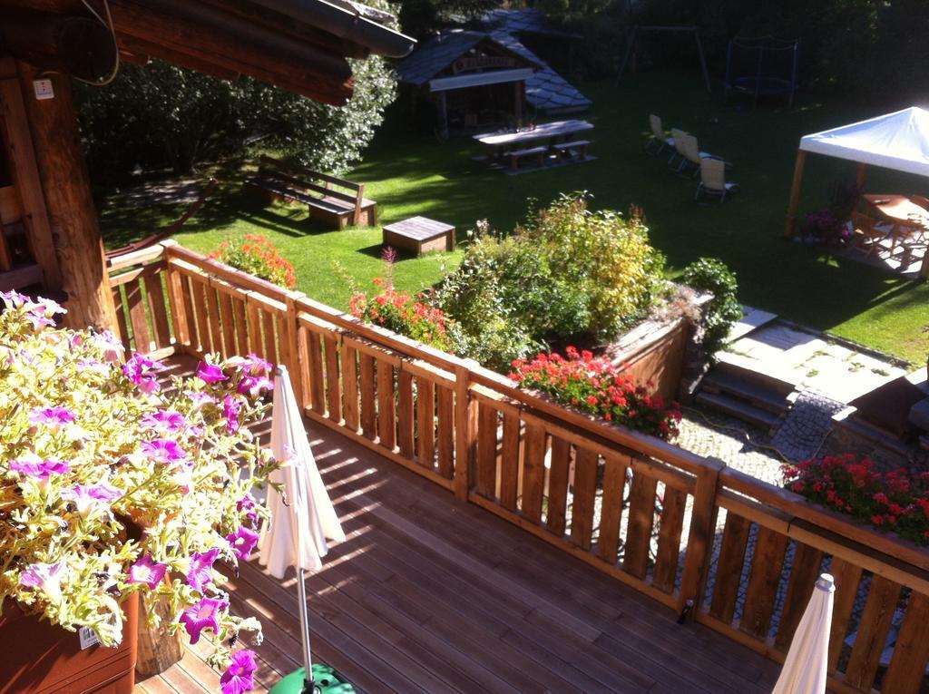 Les Trompeurs Chez Odette Bed & Breakfast Cogne Rom bilde