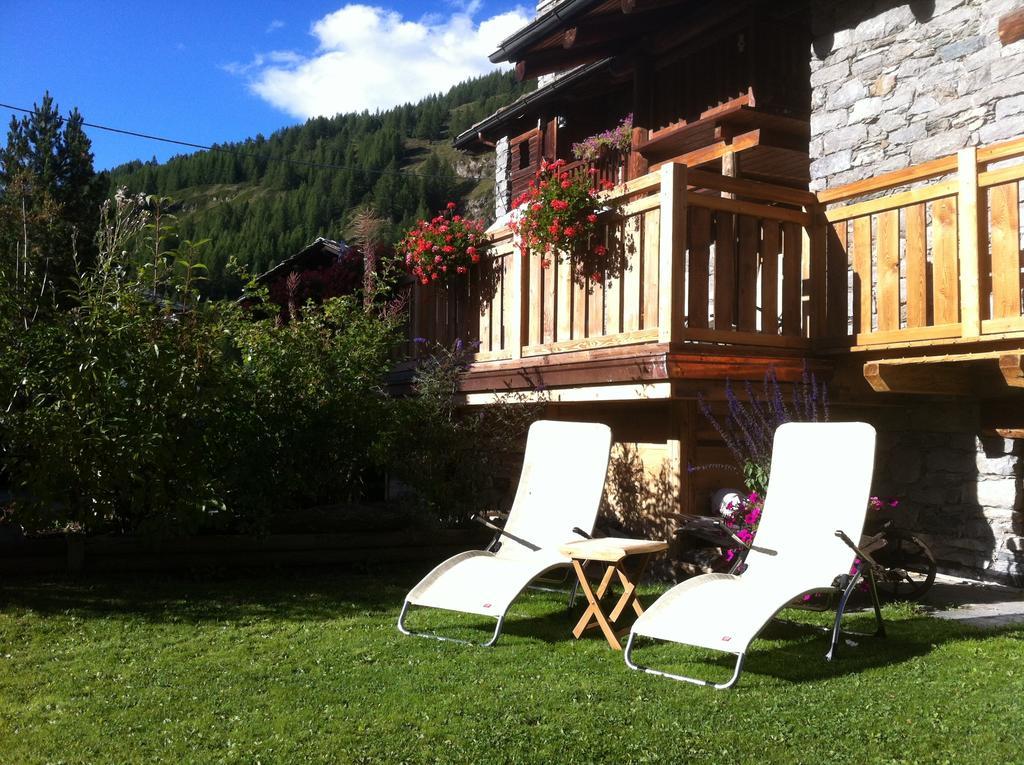 Les Trompeurs Chez Odette Bed & Breakfast Cogne Rom bilde