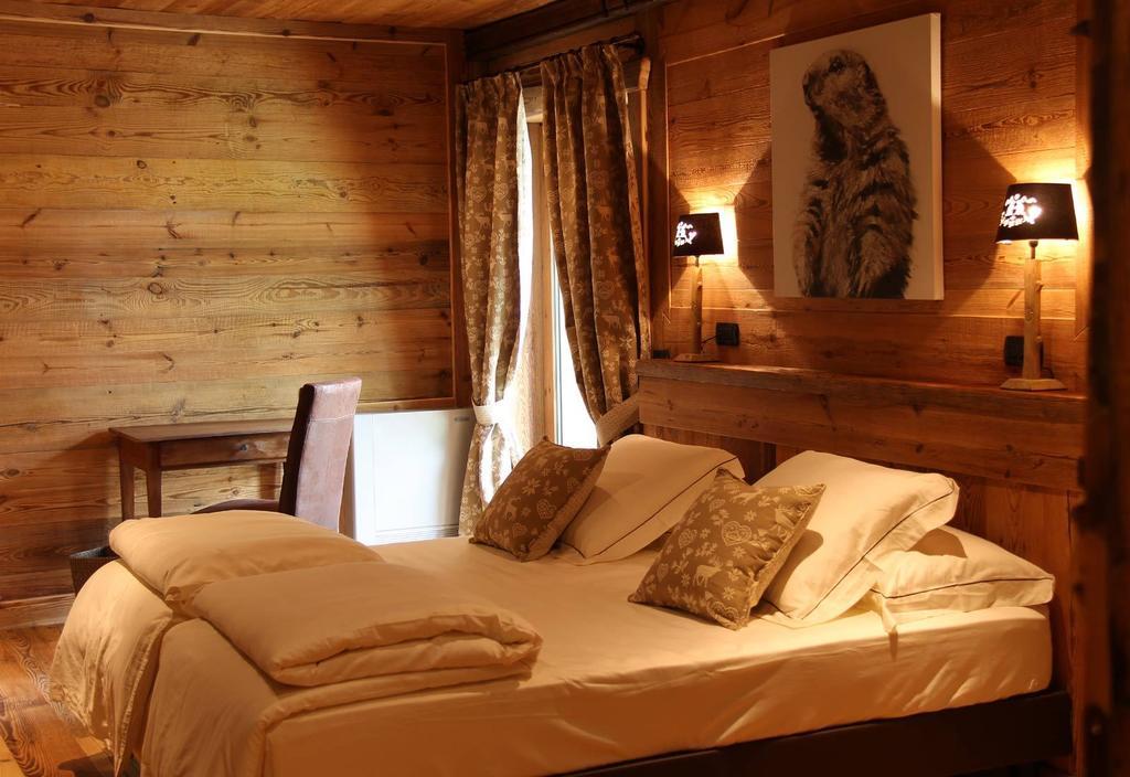 Les Trompeurs Chez Odette Bed & Breakfast Cogne Rom bilde