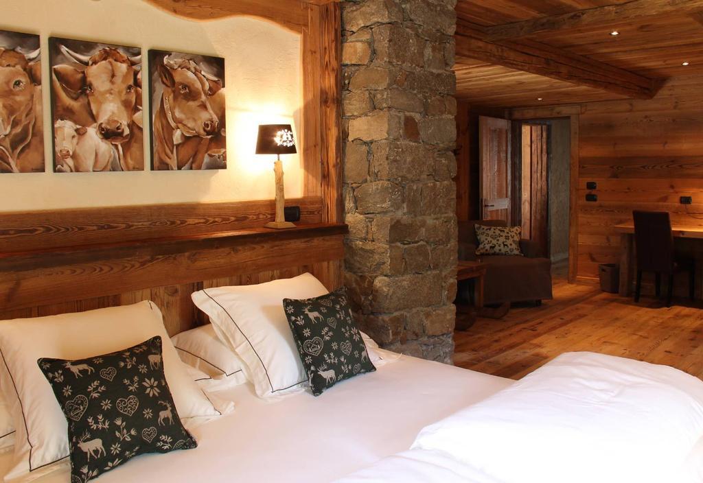 Les Trompeurs Chez Odette Bed & Breakfast Cogne Rom bilde