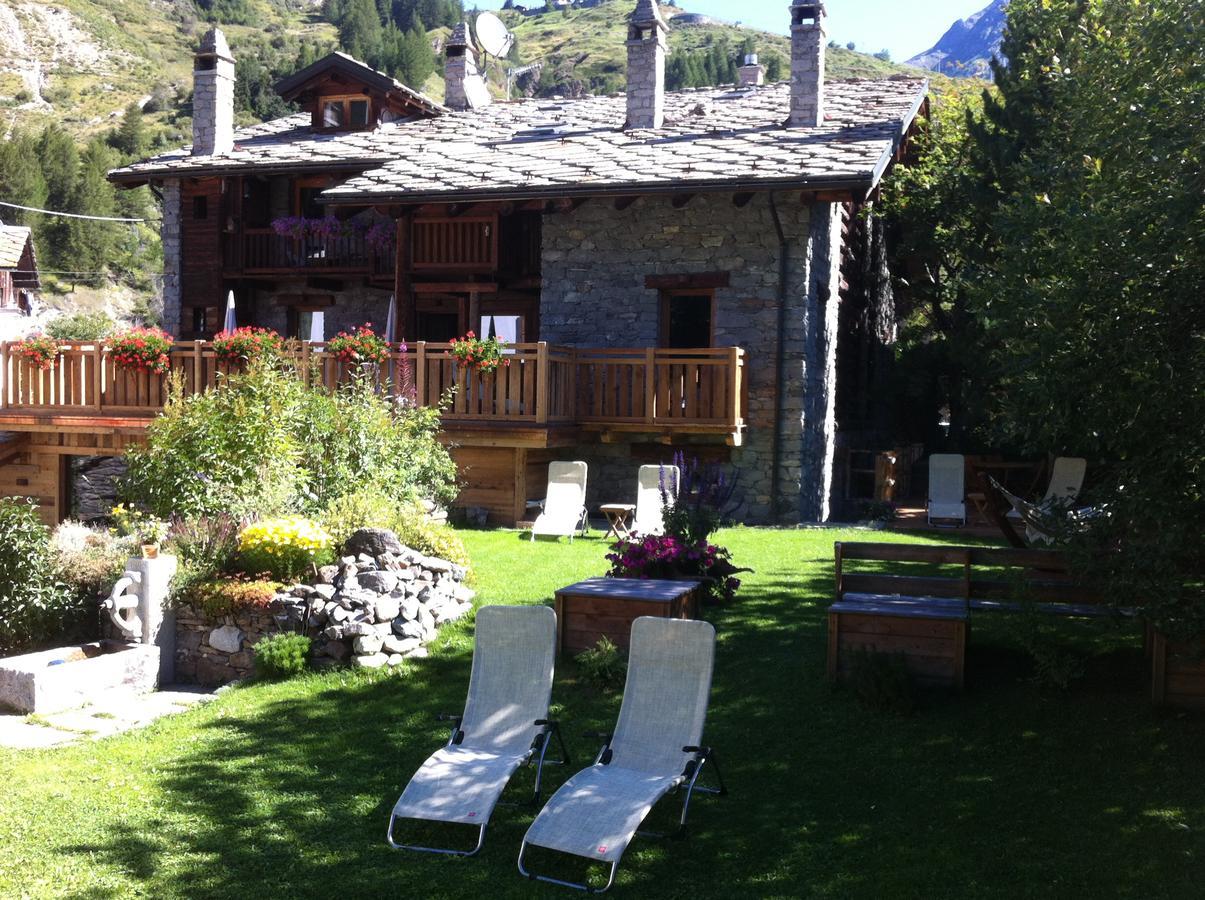 Les Trompeurs Chez Odette Bed & Breakfast Cogne Eksteriør bilde