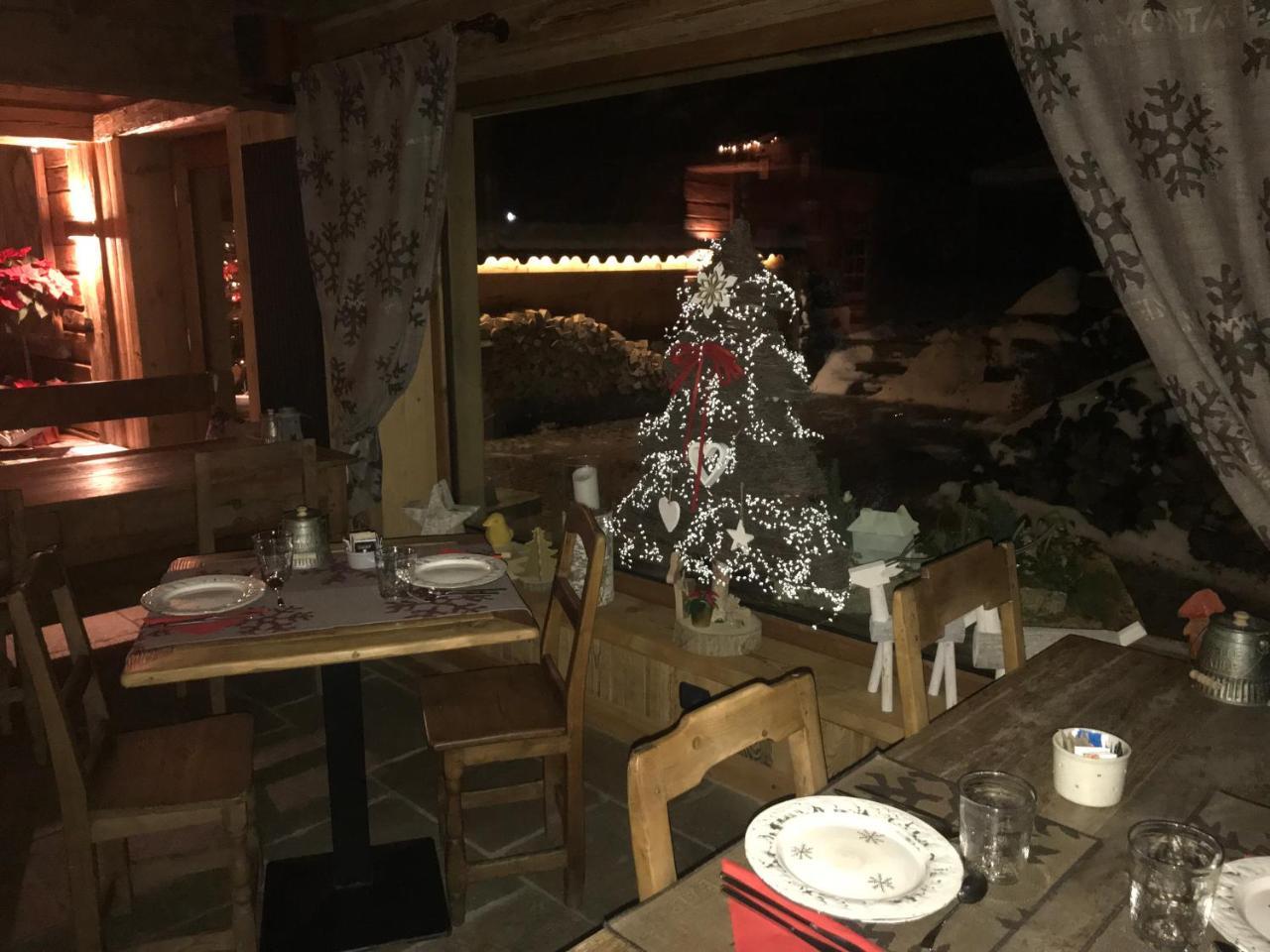 Les Trompeurs Chez Odette Bed & Breakfast Cogne Eksteriør bilde